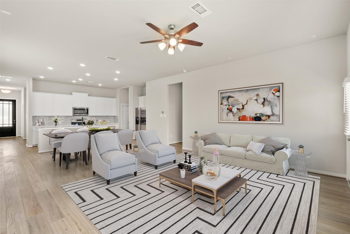 313 Redbud Rdg Drive Brookshire, TX 77423 - Photo 23 of 32 a living room with furniture