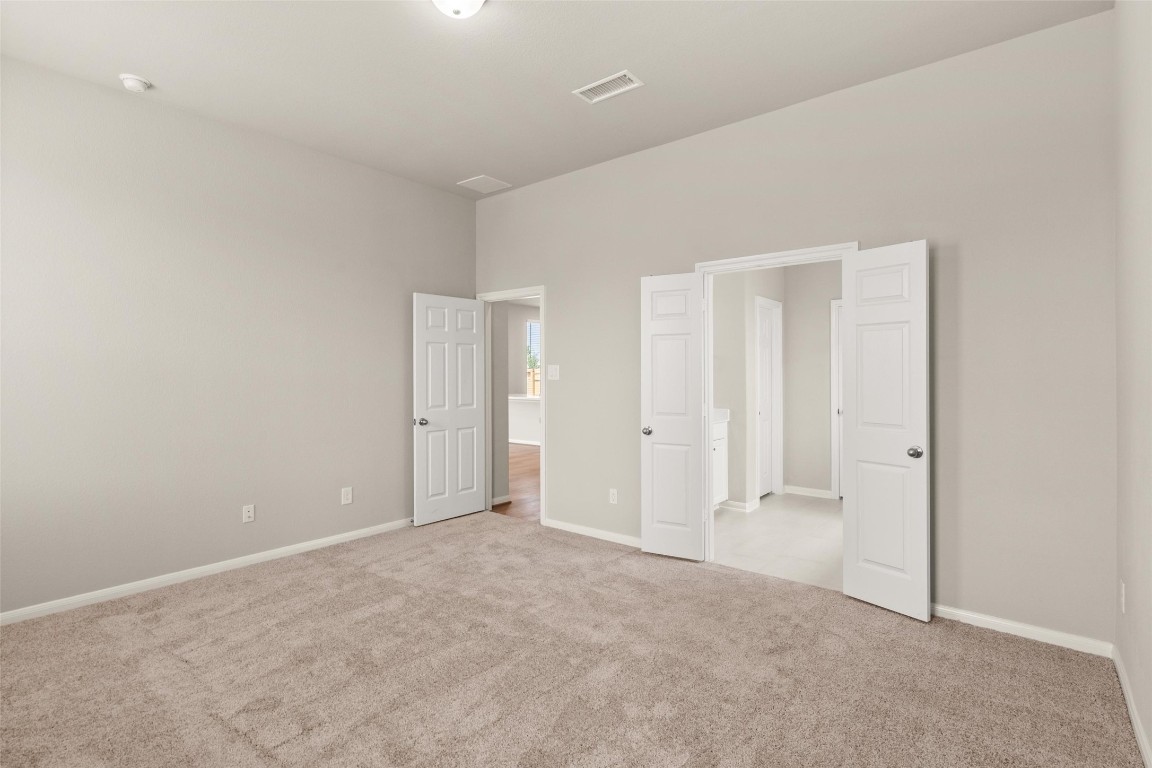 313 Redbud Rdg Drive Brookshire, TX 77423 - Photo 9 of 32 a view of an empty room