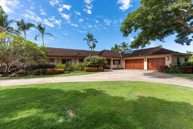 $5,750,000 | 85 Lau Awa Place, Lahaina, HI 96761