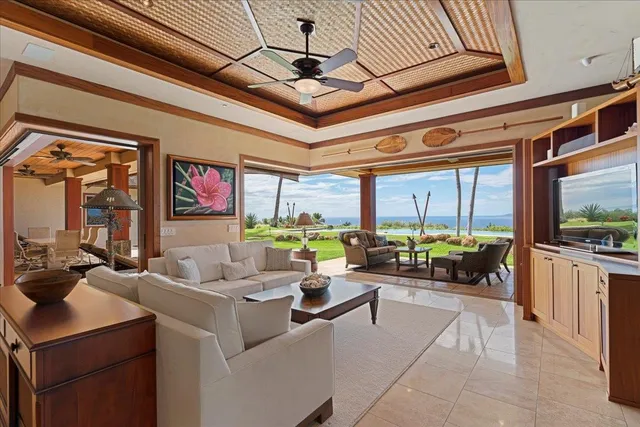 $5,750,000 | 85 Lau Awa Place, Lahaina, HI 96761