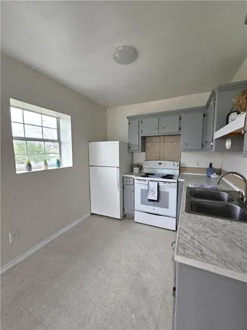 $699,000 | 745 South Arch Street, Aransas Pass, TX 78336