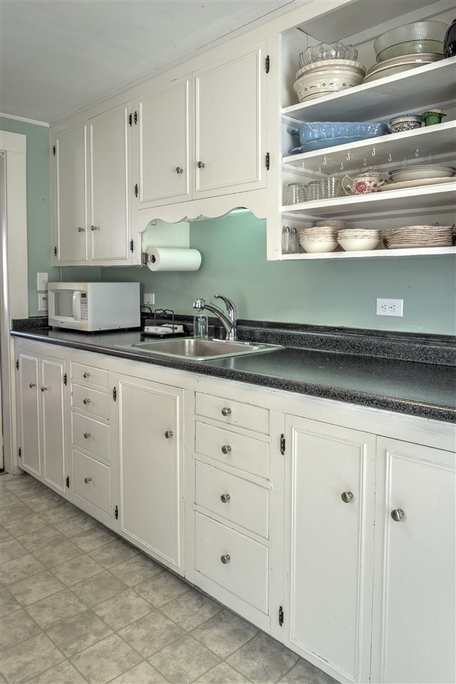 499 Watkins Hill Road Walpole, NH 03608 - Photo 11 of 34