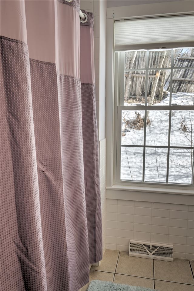499 Watkins Hill Road Walpole, NH 03608 - Photo 21 of 34