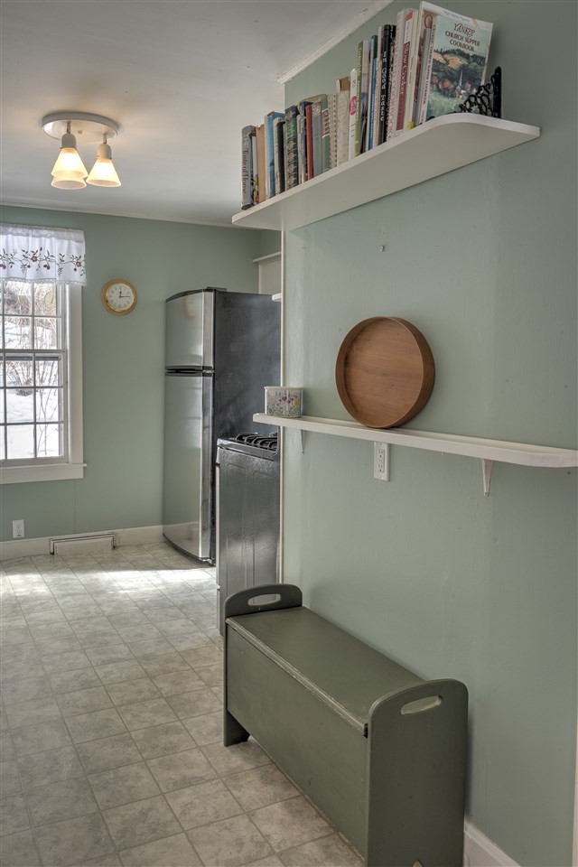 499 Watkins Hill Road Walpole, NH 03608 - Photo 10 of 34