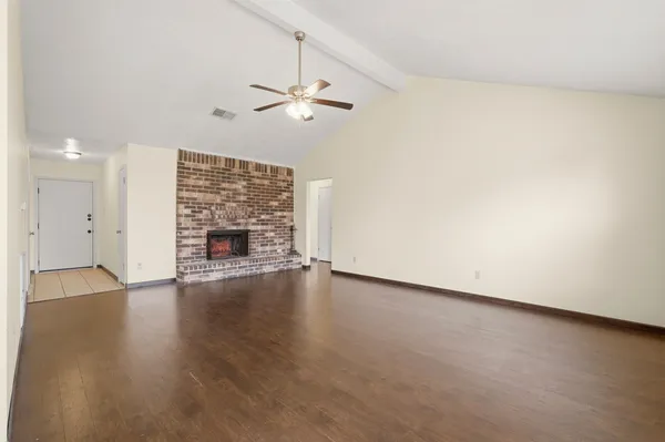 $1,700 | 1418 Crawley Court, Channelview, TX 77530