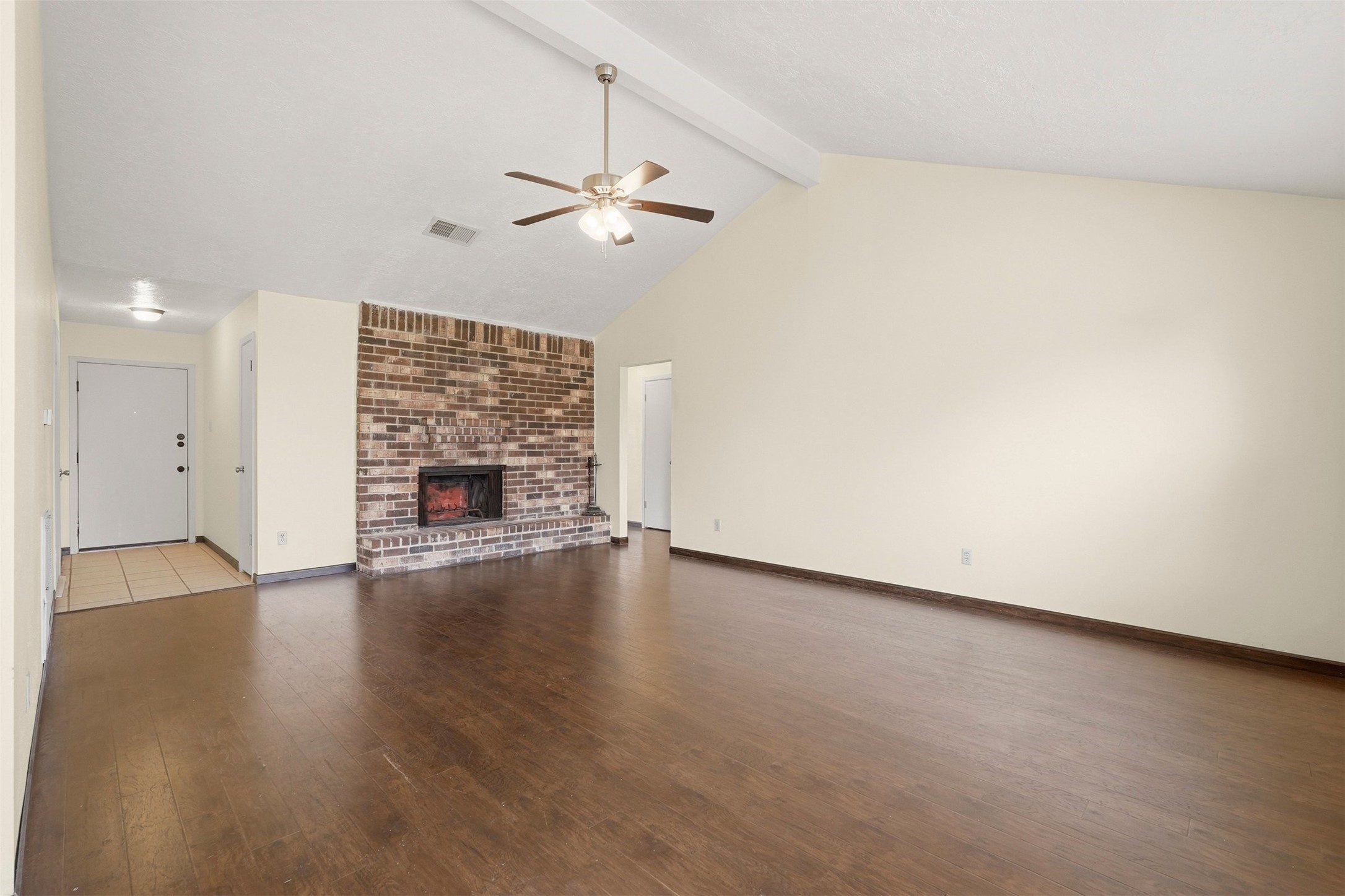 1418 Crawley Court Channelview, TX 77530 - Photo 4 of 23