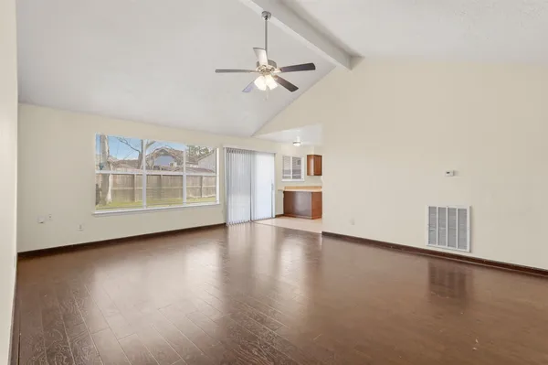 $1,700 | 1418 Crawley Court, Channelview, TX 77530