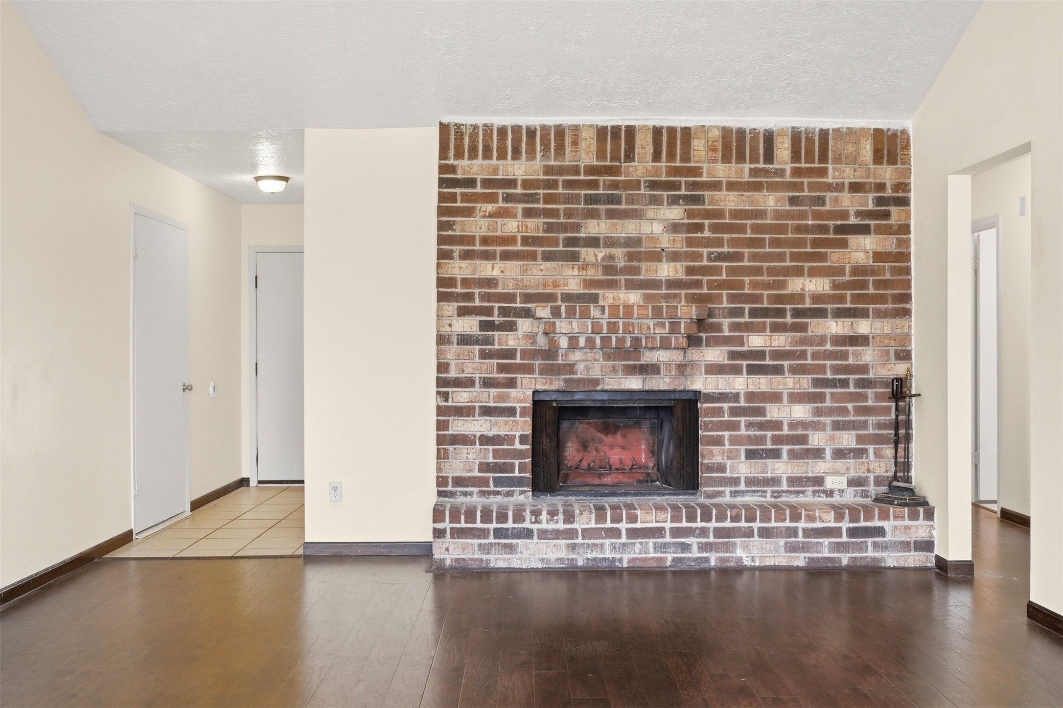 1418 Crawley Court Channelview, TX 77530 - Photo 8 of 23