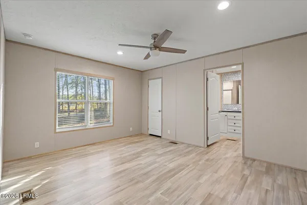 $220,000 | 3 State Rd S-7-458, Beaufort, SC 29906