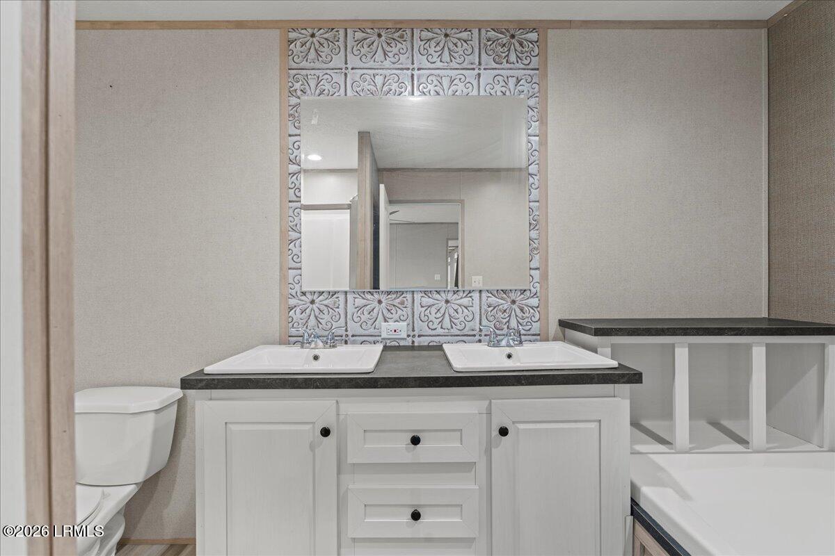 3 State Rd S-7-458 Beaufort, SC 29906 - Photo 13 of 26 MasterBath Sinks