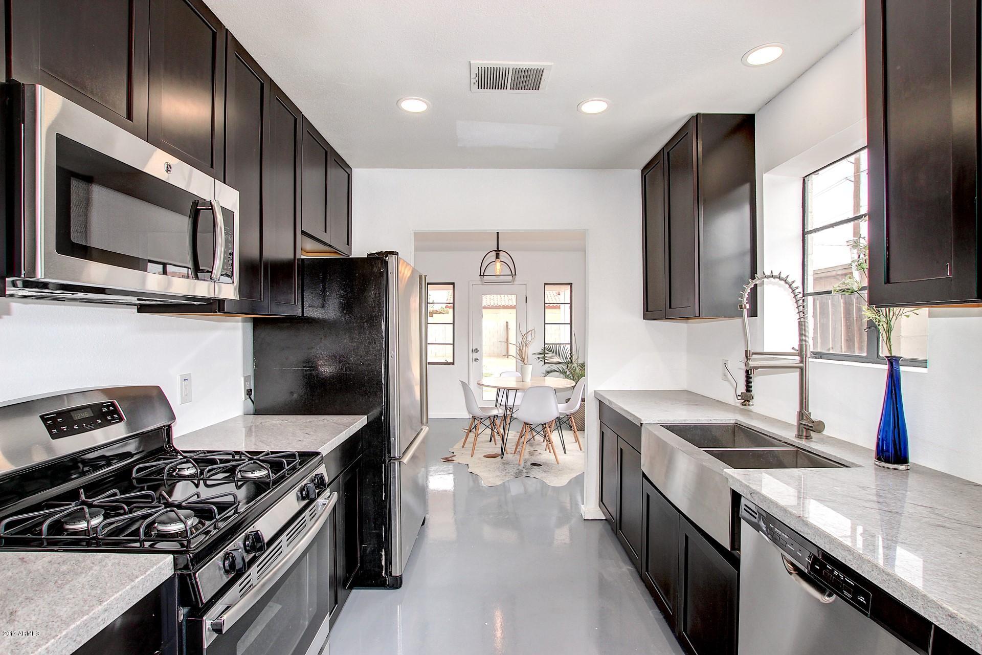 1740 East Almeria Road Phoenix, AZ 85006 - Photo 14 of 32 1740 E Almeria Rd, Phoenix, AZ 85006