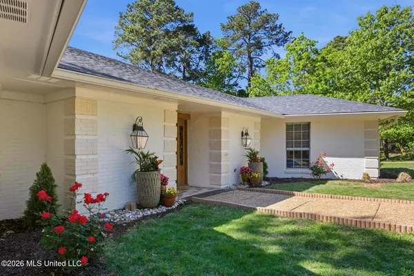 $689,000 | 481 Cheyenne Lane, Madison, MS 39110