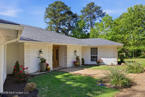 $689,000 | 481 Cheyenne Lane, Madison, MS 39110