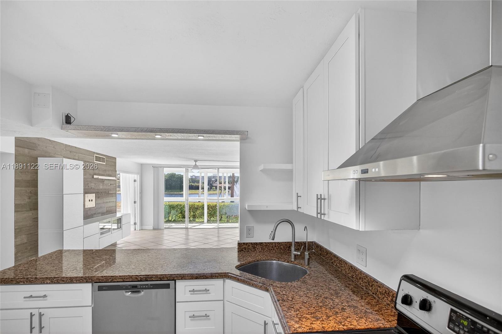 3150 North Course Lane, Unit 108 Pompano Beach, FL 33069 - Photo 5 of 52