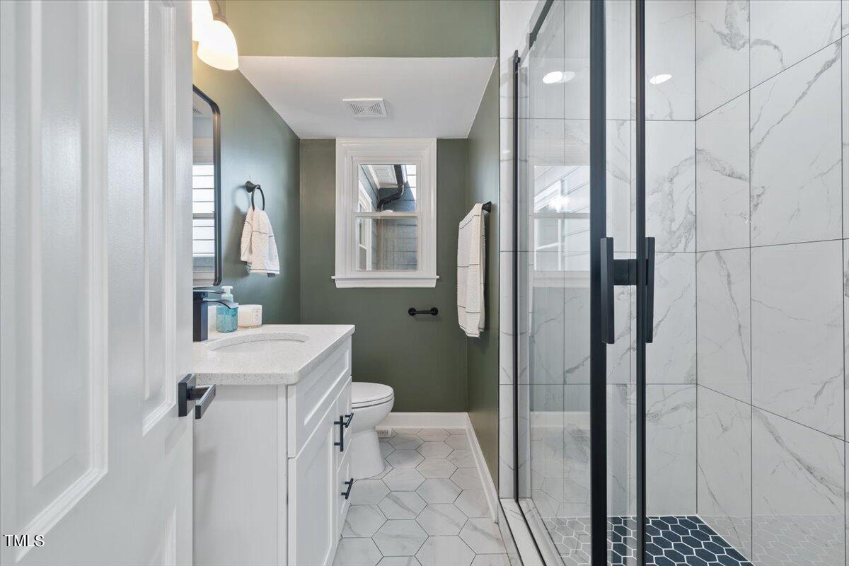 4026 Deepwood Circle Durham, NC 27707 - Photo 13 of 54 13-4026 Deepwood Cir