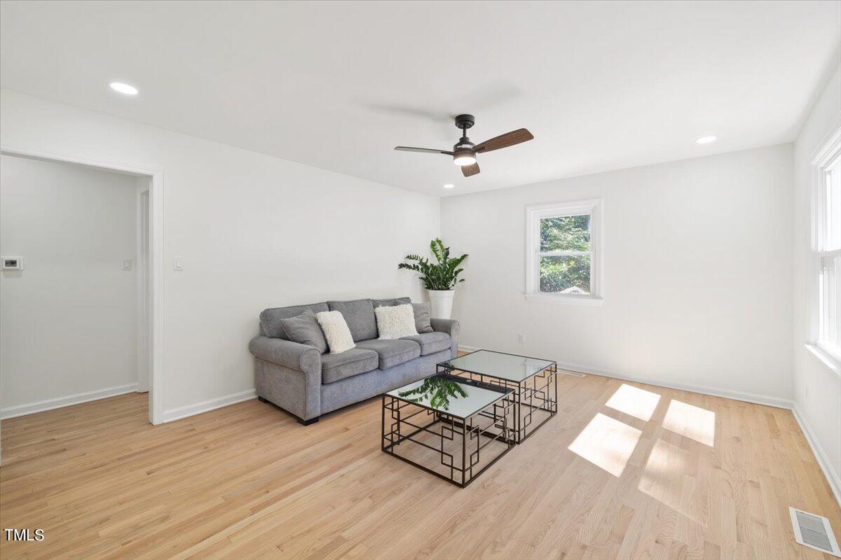 4026 Deepwood Circle Durham, NC 27707 - Photo 6 of 54 06-4026 Deepwood Cir