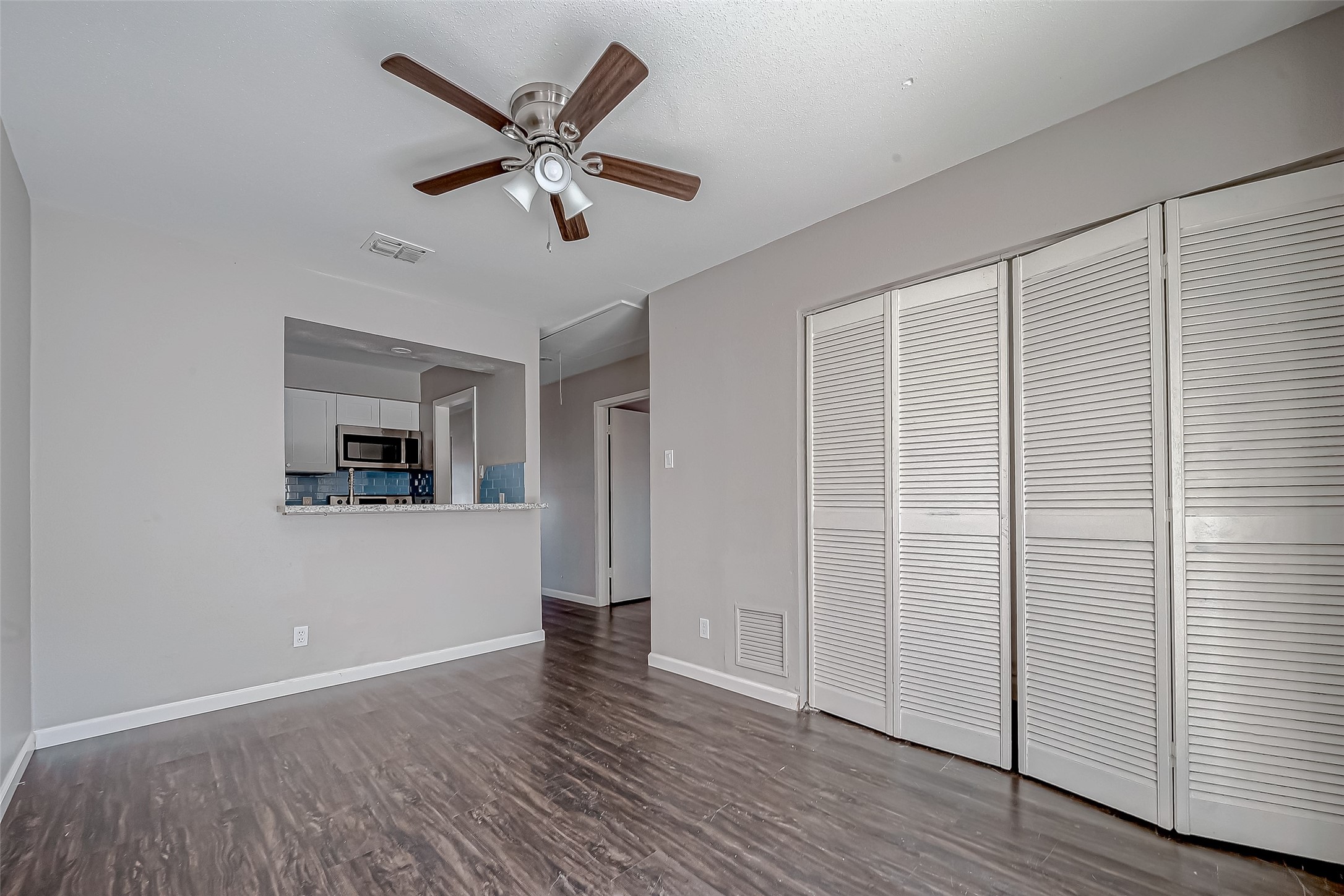 7315 Housman Houston, TX 77055 - Photo 20 of 49