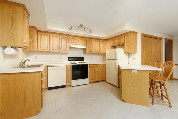 $600,000 | 16061 Evans Avenue Northwest, Clearwater, MN 55320