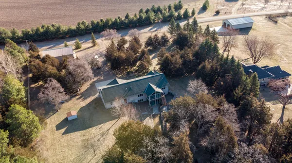 $600,000 | 16061 Evans Avenue Northwest, Clearwater, MN 55320
