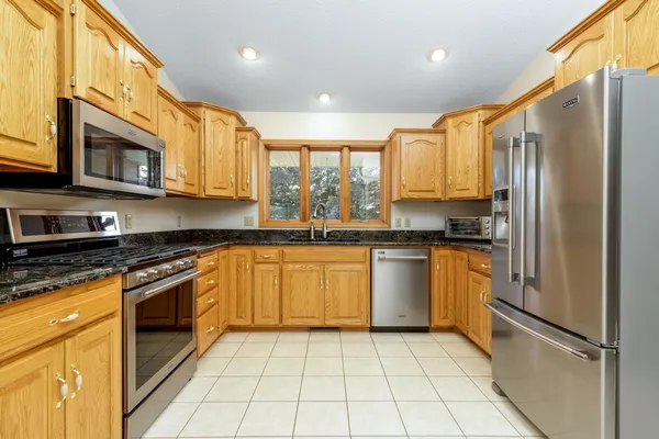 $600,000 | 16061 Evans Avenue Northwest, Clearwater, MN 55320