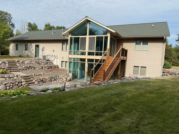 $600,000 | 16061 Evans Avenue Northwest, Clearwater, MN 55320