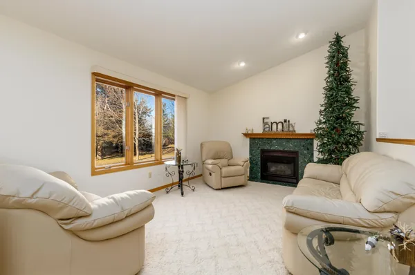 $600,000 | 16061 Evans Avenue Northwest, Clearwater, MN 55320