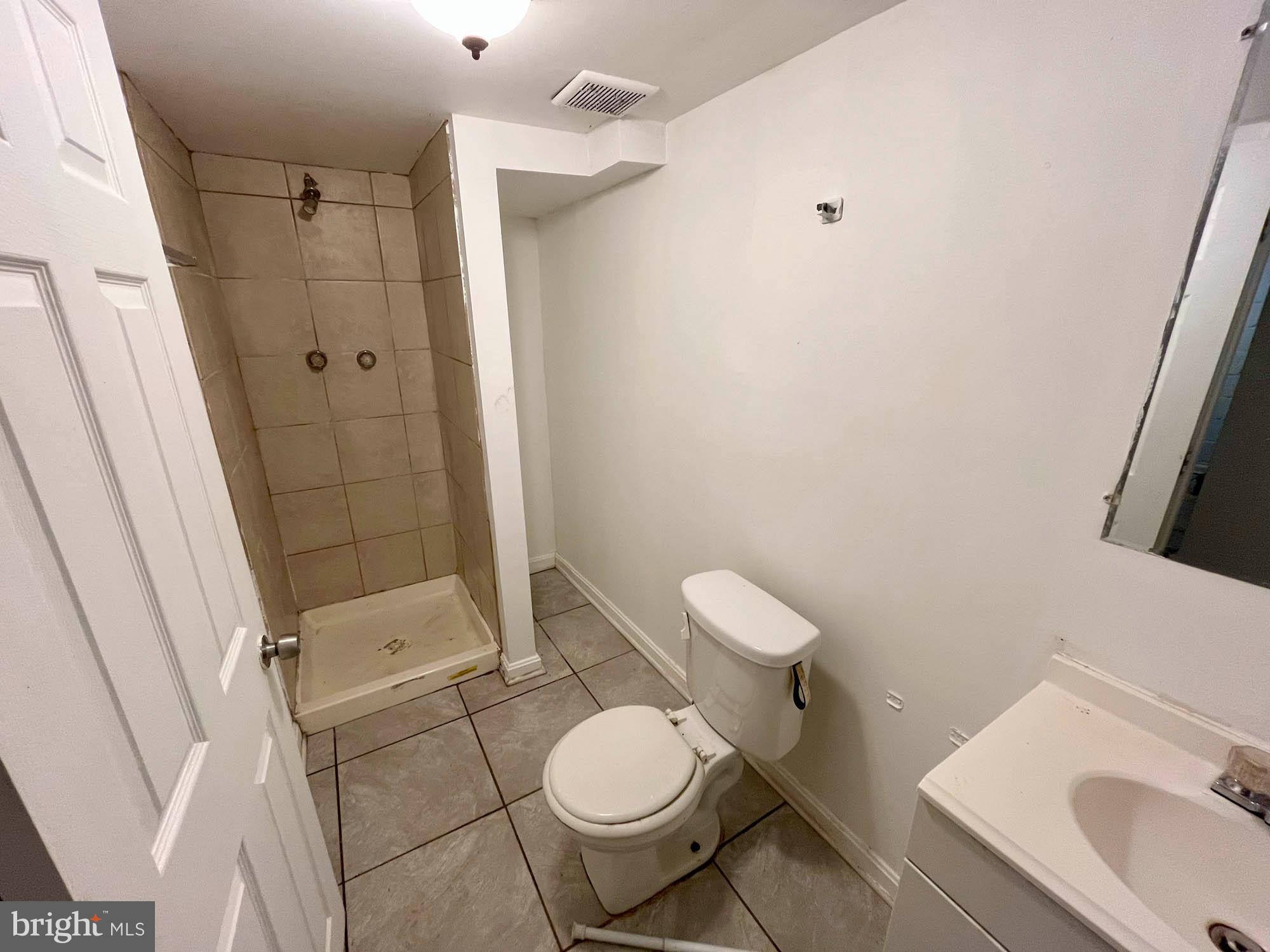 50 West Talbott Street Baltimore, MD 21225 - Photo 11 of 16