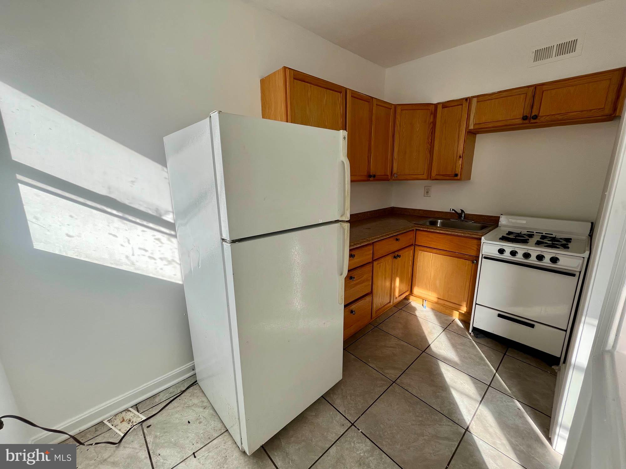50 West Talbott Street Baltimore, MD 21225 - Photo 13 of 16