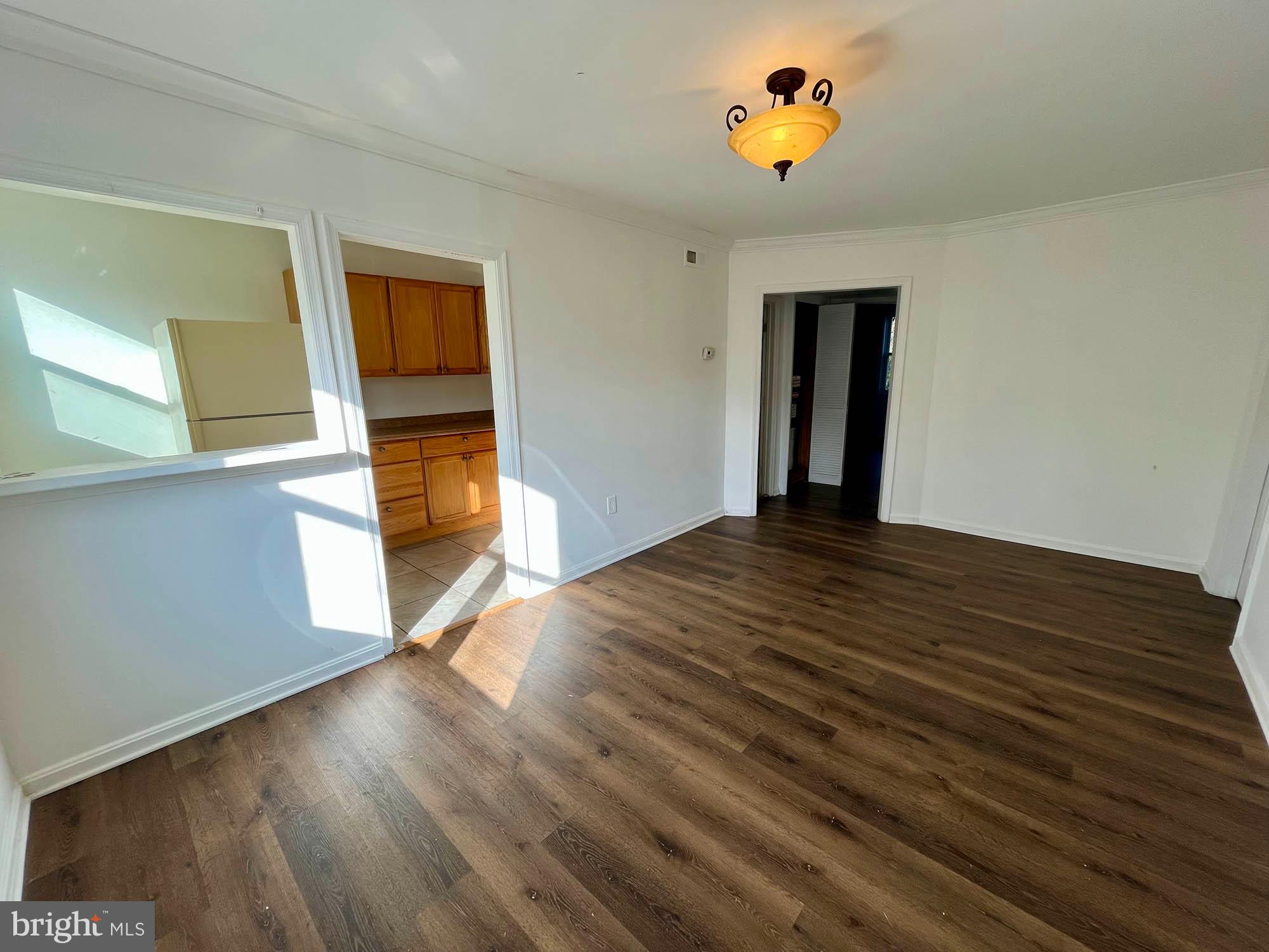 50 West Talbott Street Baltimore, MD 21225 - Photo 3 of 16