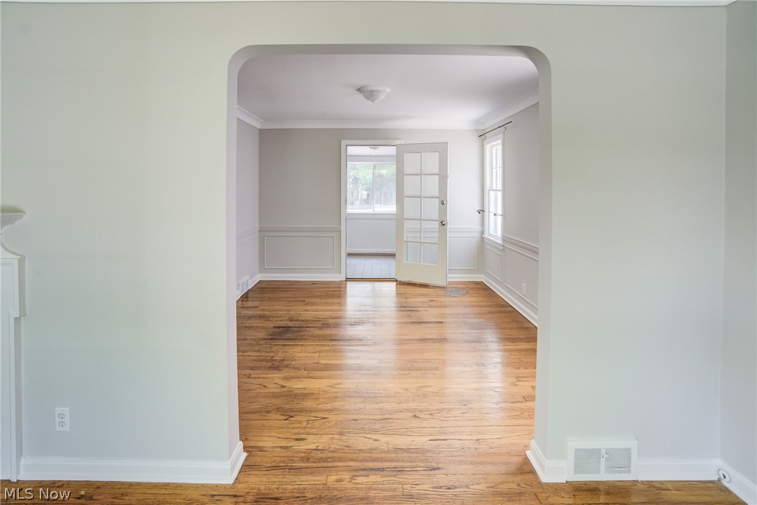 3530 St Albans Road Cleveland Heights, OH 44121 - Photo 4 of 31