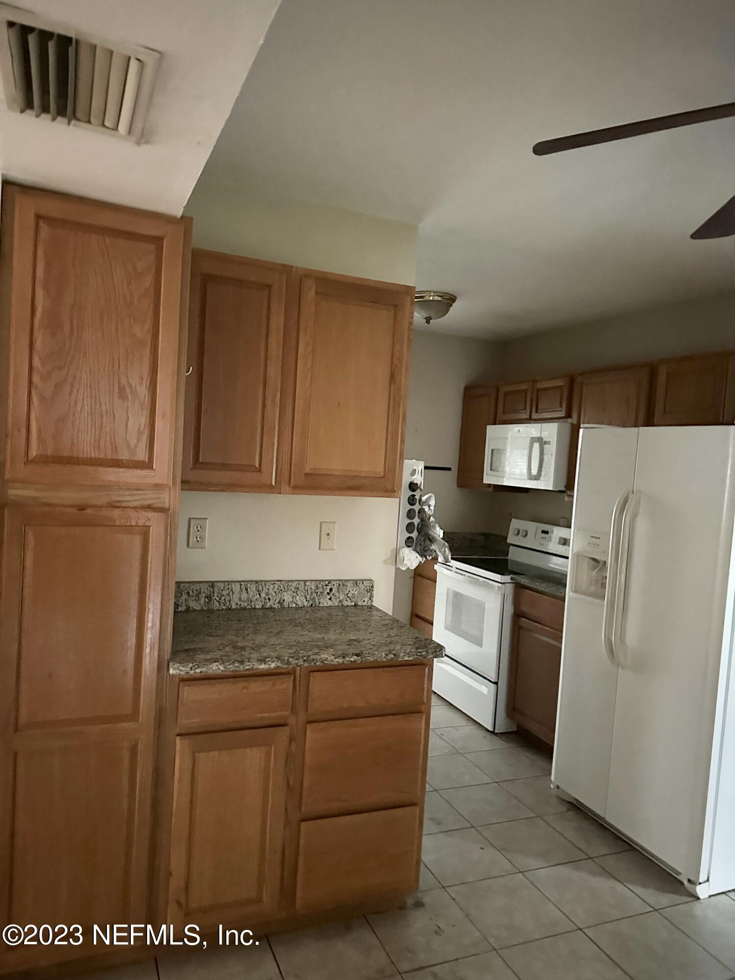 7109 Pellias Road Jacksonville, FL 32211 - Photo 3 of 19 IMG_7183