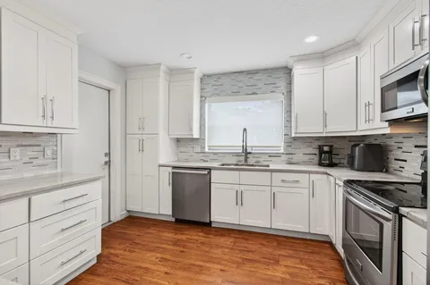 $525,000 | 2749 Dracaena Court, Delray Beach, FL 33445