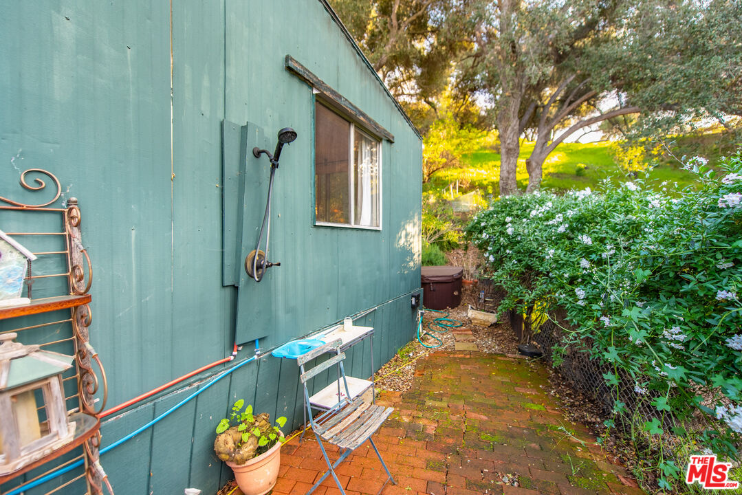 1667 Las Virgenes Canyon Road, Unit 5 Calabasas, CA 91302 - Photo 25 of 36