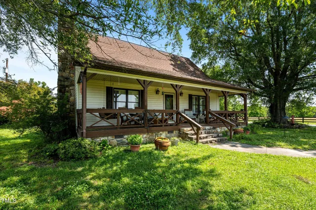 $995,000 | 3610 Barnett Road, Mebane, NC 27302