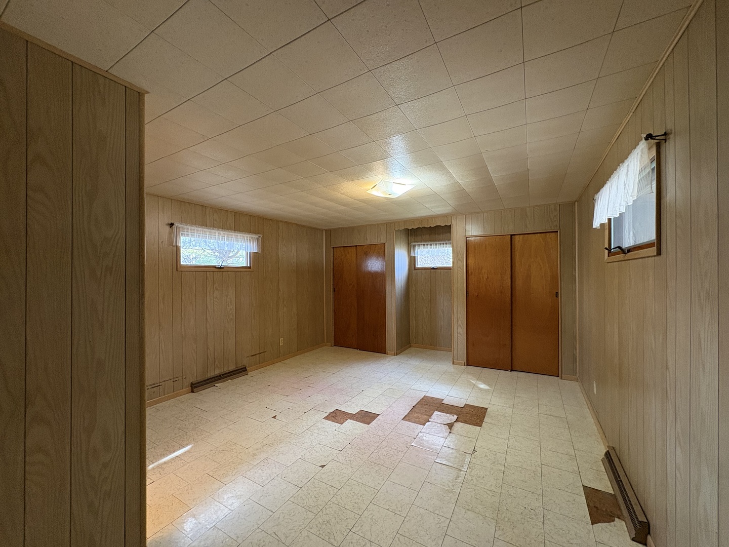1009 Bernstein Street Streator, IL 61364 - Photo 8 of 32