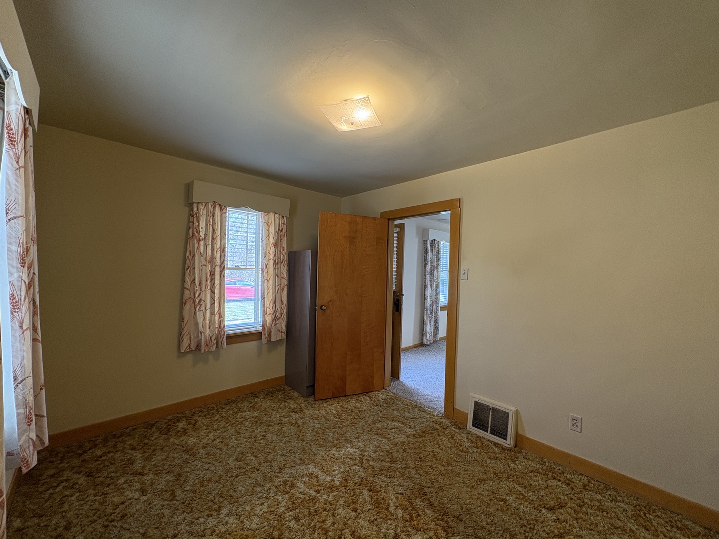 1009 Bernstein Street Streator, IL 61364 - Photo 10 of 32