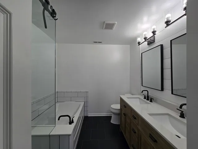 $2,400 | 1554 Millbrook Drive, Unit 1554, Algonquin, IL 60102