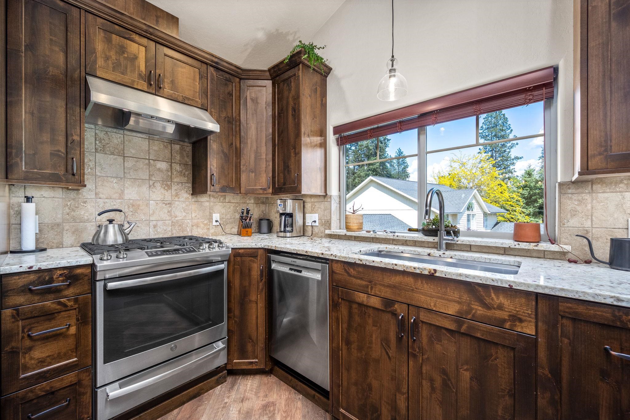 1997 East Avondale Lane Hayden, ID 83835 - Photo 14 of 44