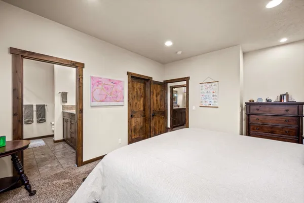 $894,000 | 1997 East Avondale Lane, Hayden, ID 83835