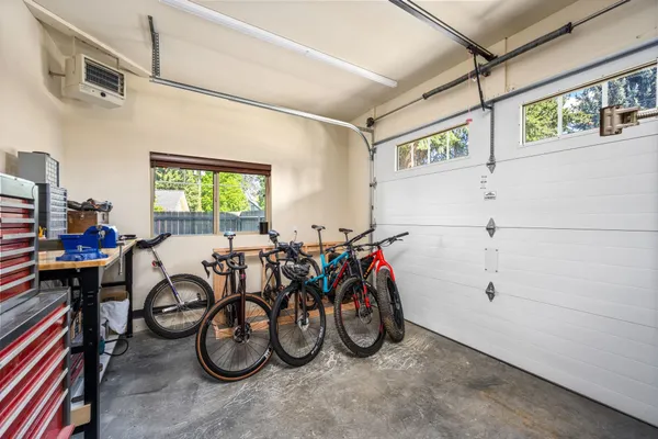 $894,000 | 1997 East Avondale Lane, Hayden, ID 83835