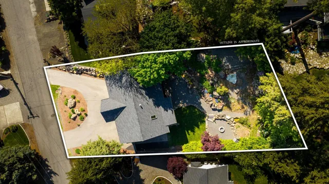 $899,875 | 1997 East Avondale Lane, Hayden, ID 83835