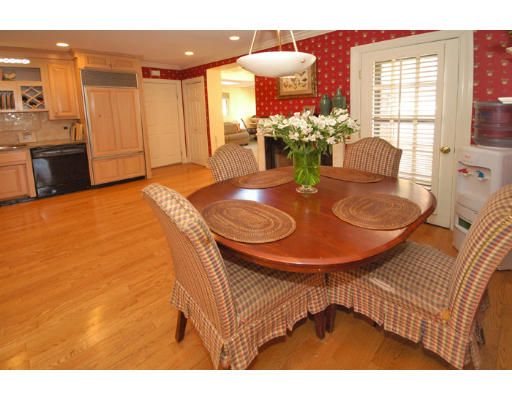 53 Brackett Road Newton, MA 02458 - Photo 8 of 15 Gallery Image 8