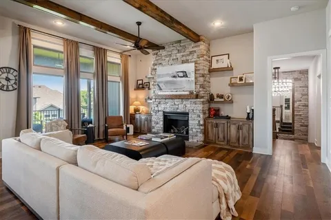$685,000 | 1908 Northeast Catalina Avenue, Lee's Summit, MO 64064