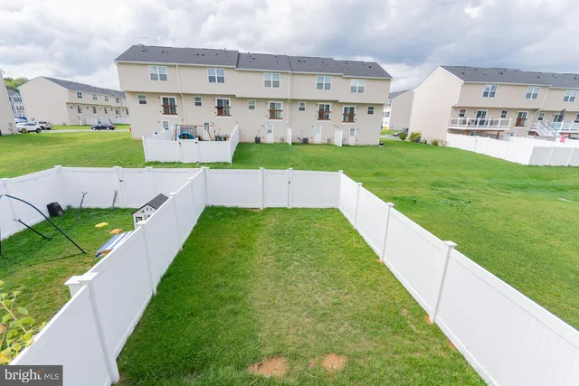 $2,000 | 90 Ogunquit Drive, Martinsburg, WV 25403