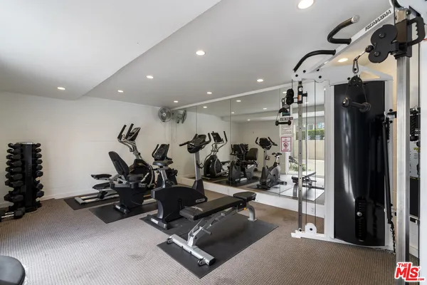 $648,000 | 5055 Coldwater Canyon Avenue, Unit 219, Sherman Oaks, CA 91423