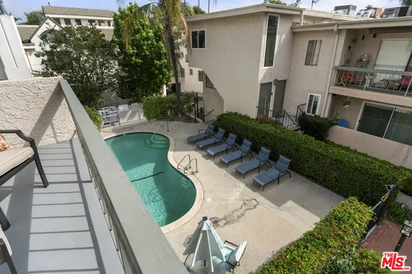 $648,000 | 5055 Coldwater Canyon Avenue, Unit 219, Sherman Oaks, CA 91423