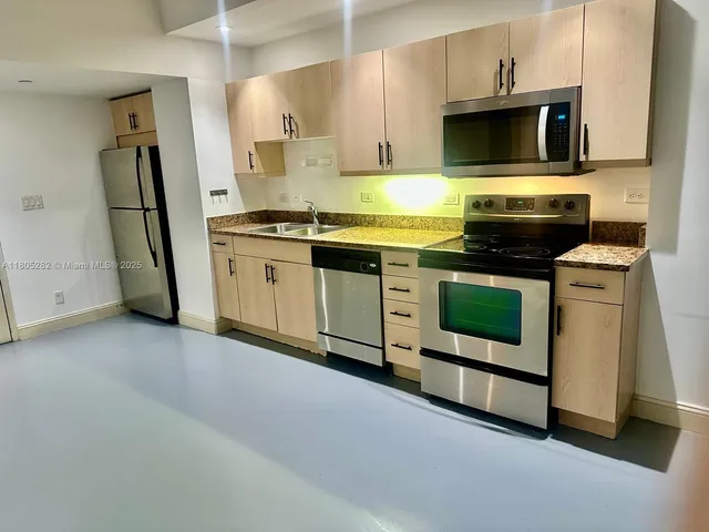 $275,000 | 111 East Flagler Street, Unit 702, Miami, FL 33131