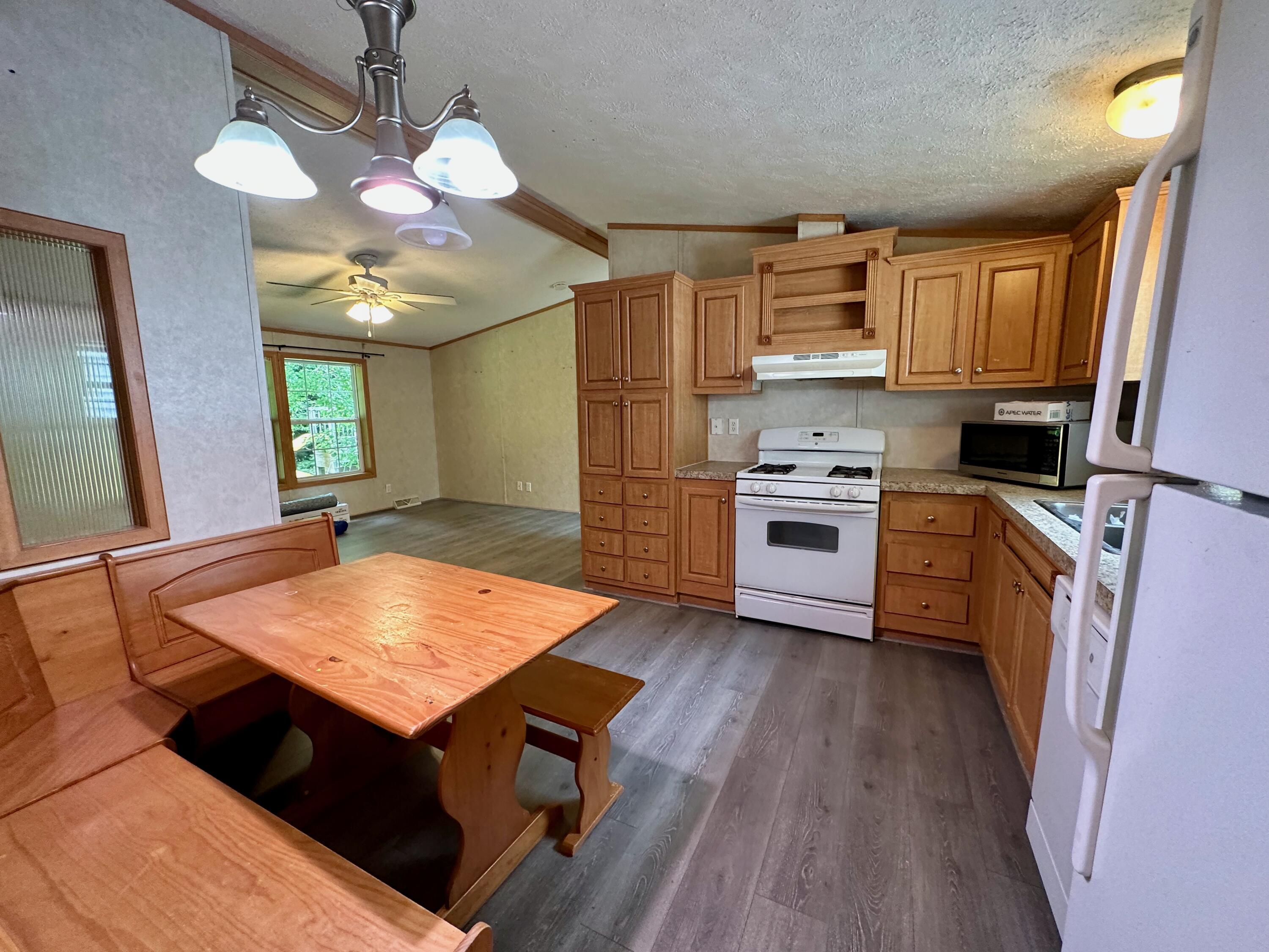 6 Shadow Lane Berwick, ME 03901 - Photo 5 of 13 IMG_1122