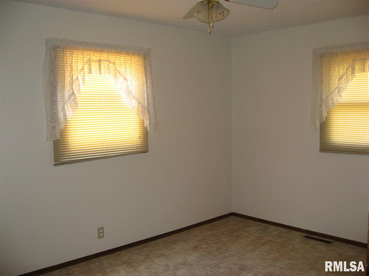 21235 North 2400th Road Prairie City, IL 61470 - Photo 11 of 22