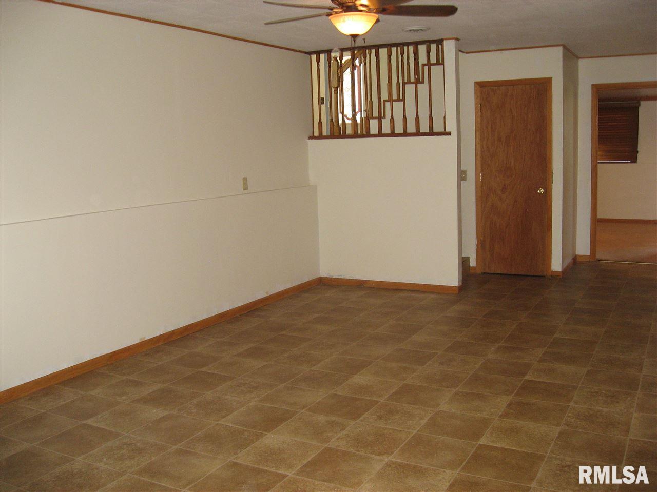21235 North 2400th Road Prairie City, IL 61470 - Photo 14 of 22